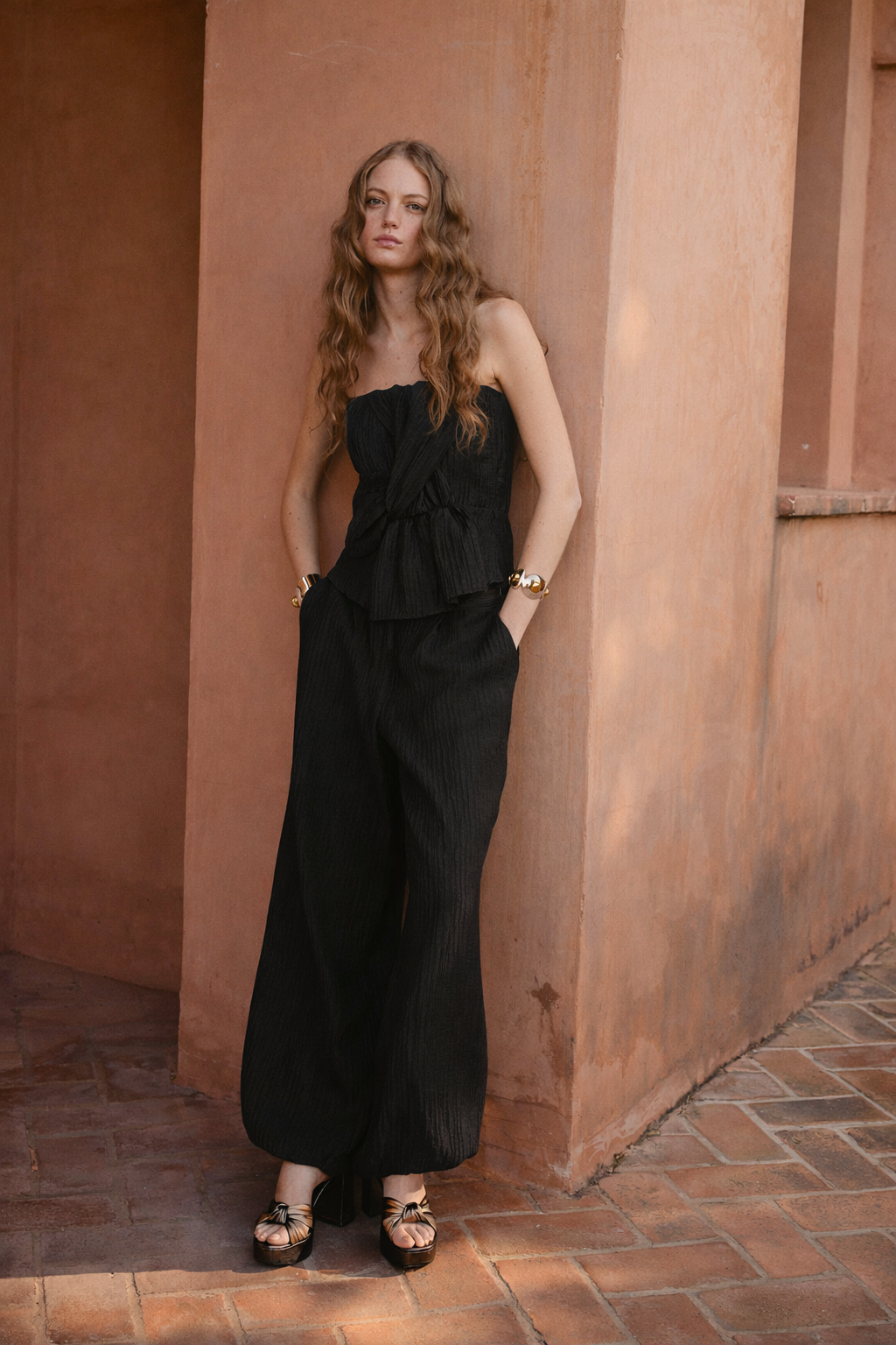 PANTALON LINDA ARRUGUILLA NEGRO