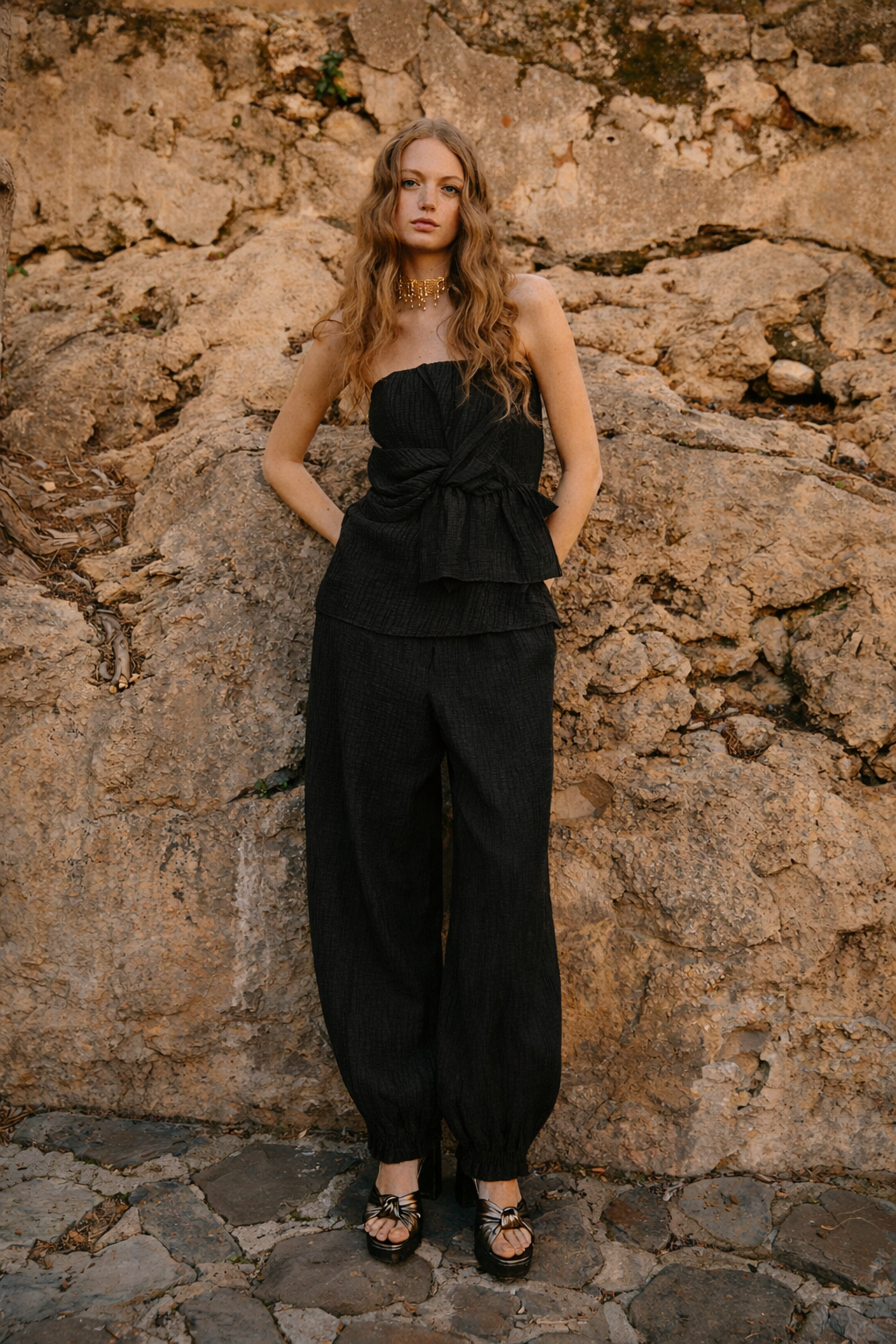 TOTAL LOOK LINDA ARRUGUILLA NEGRO