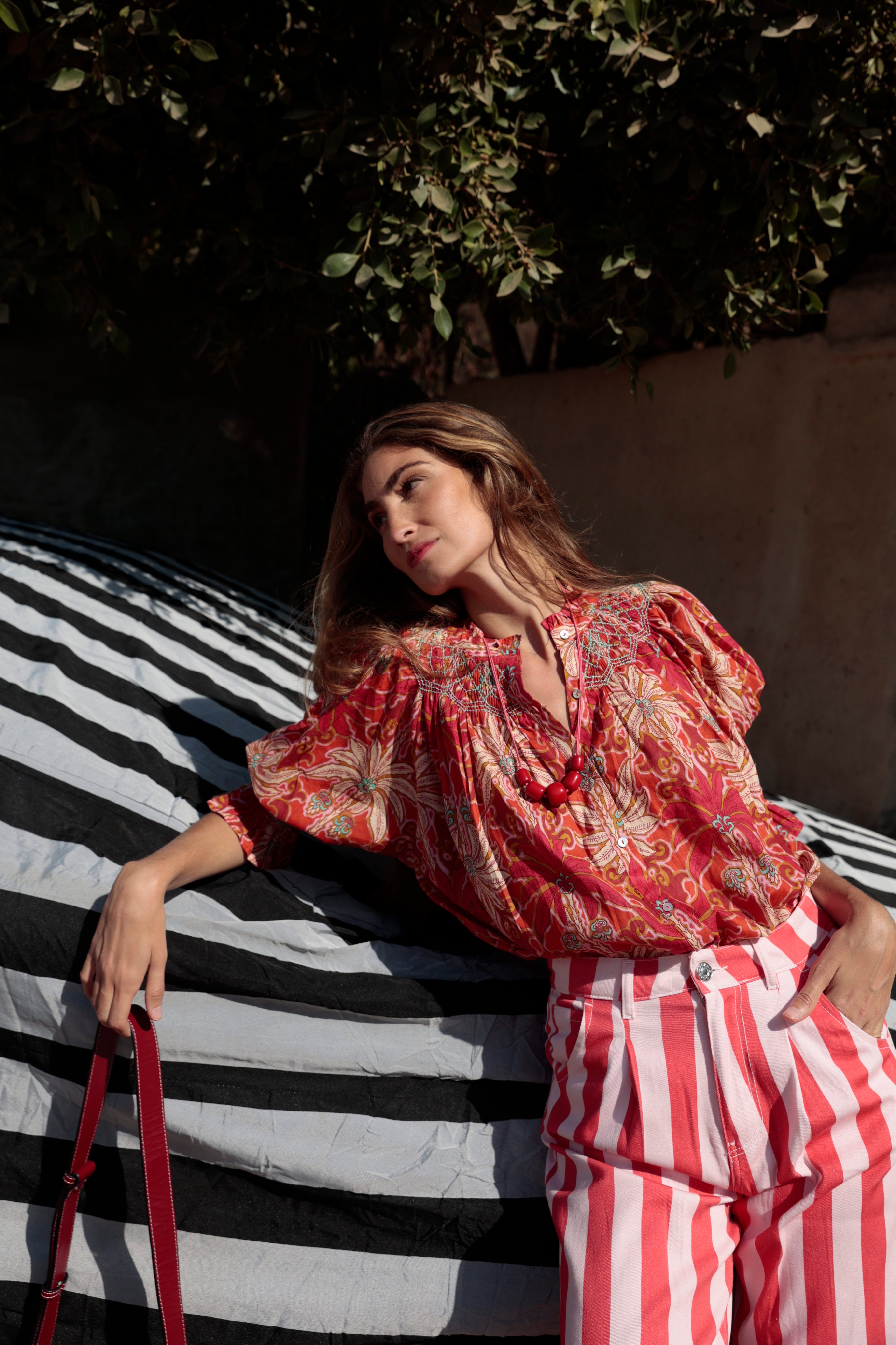 BLUSA TULA PALMAS ROJO