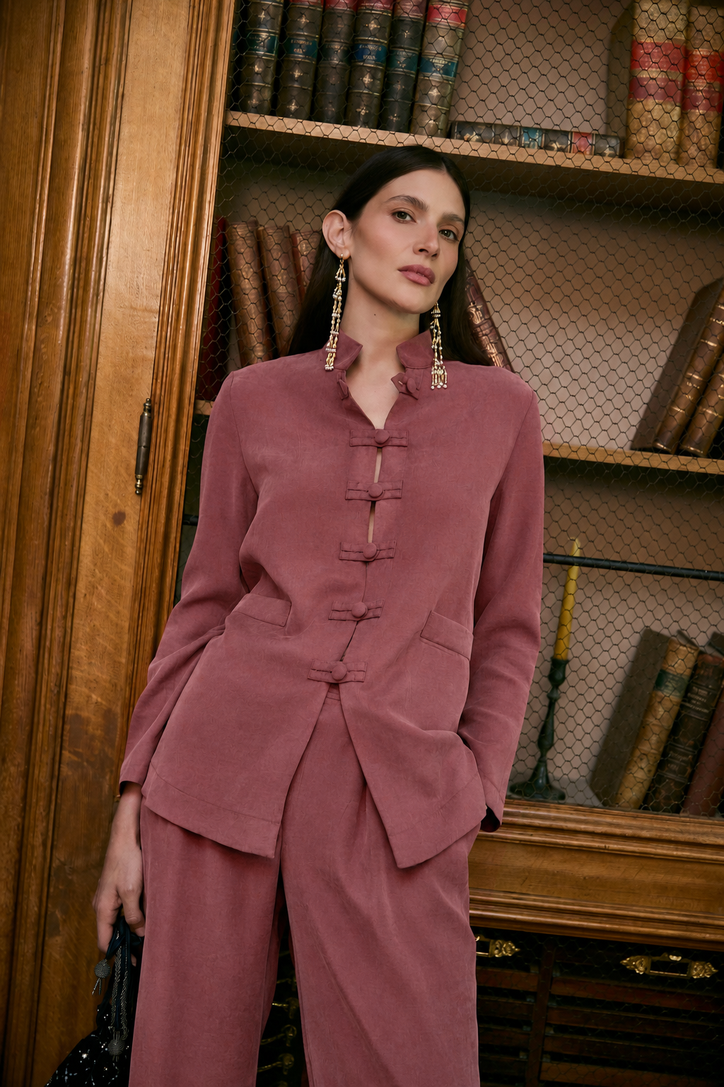 TOTAL LOOK CHINISKI CUPRO BURGUNDY