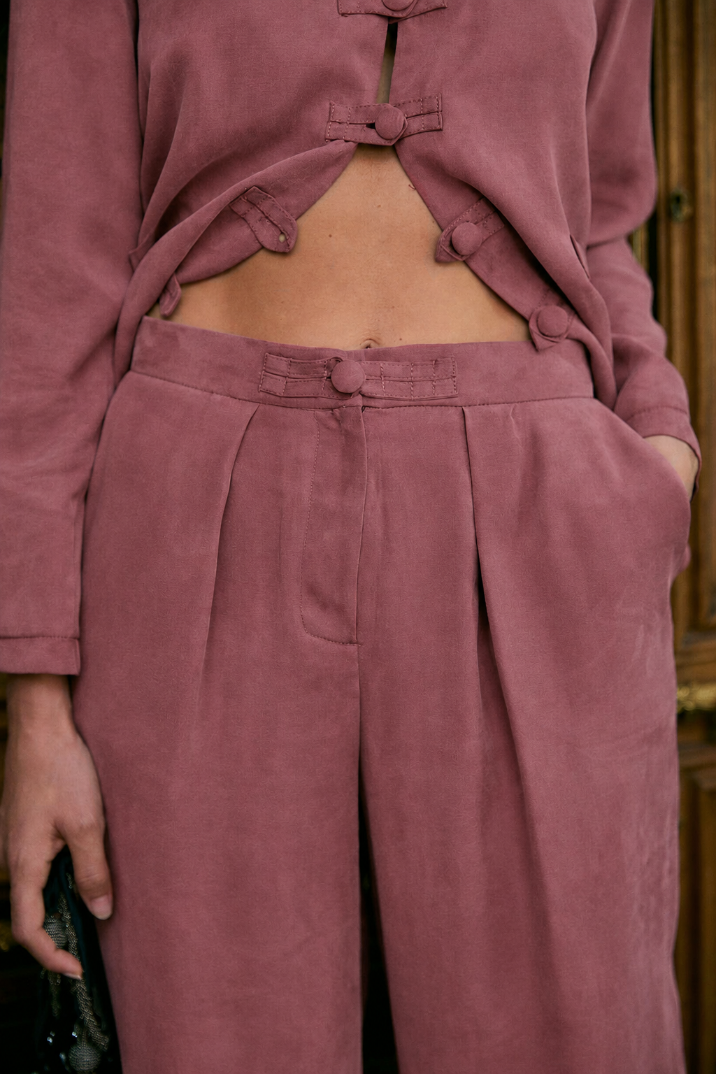 PANTALON VICTORIA CUPRO BURGUNDY
