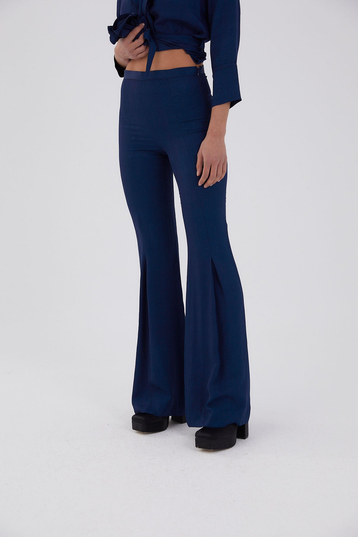 TOTAL LOOK LION JCQ ZIGZAG MARINE