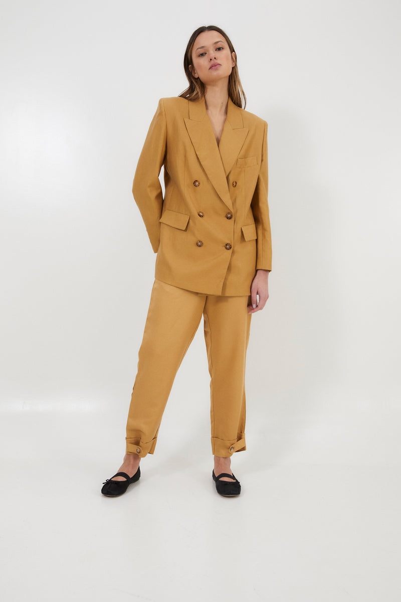 TOTAL LOOK EMILY LIN OCRE