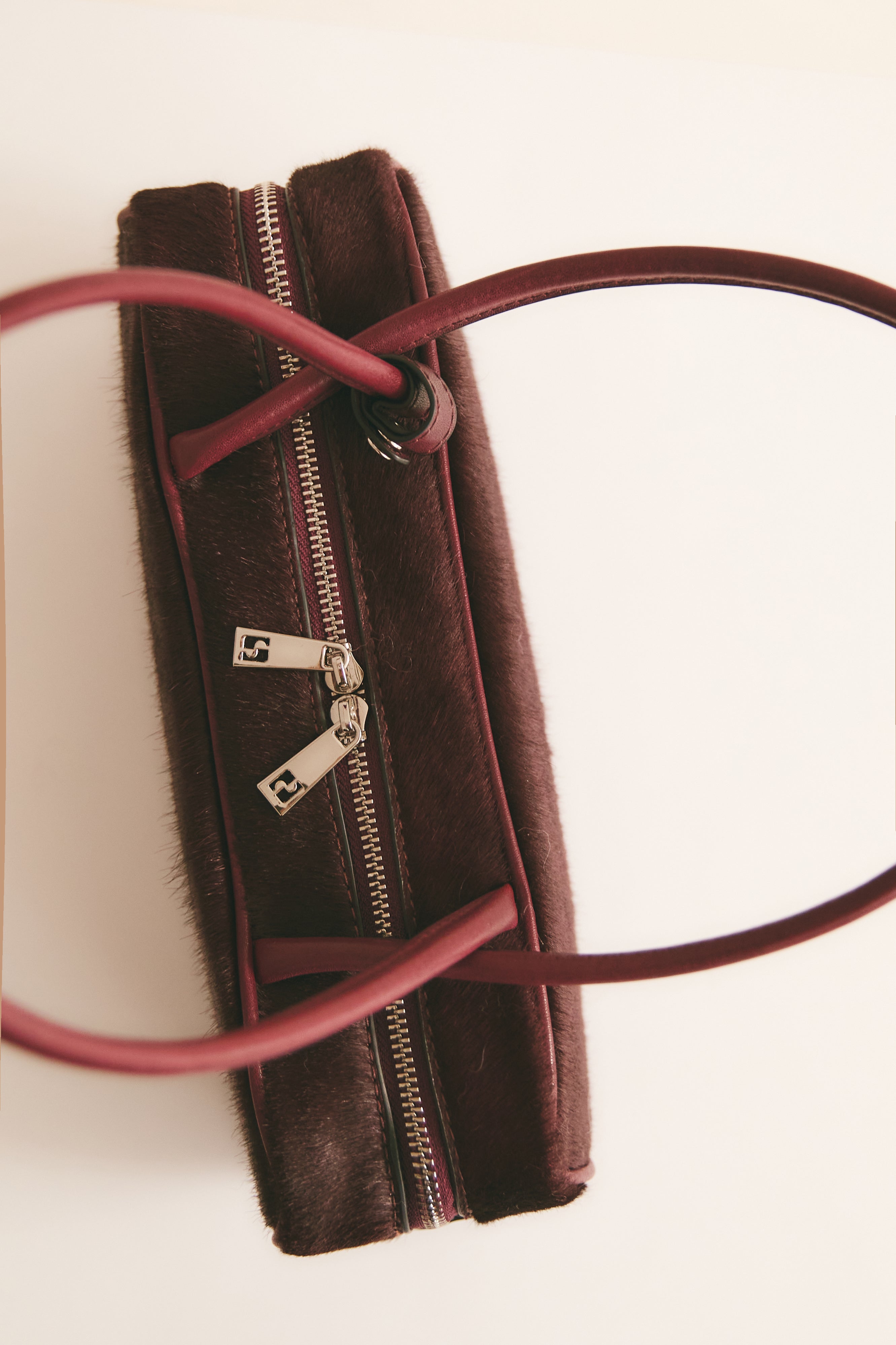 BAGUETTE BURGUNDY LEATHER BAG