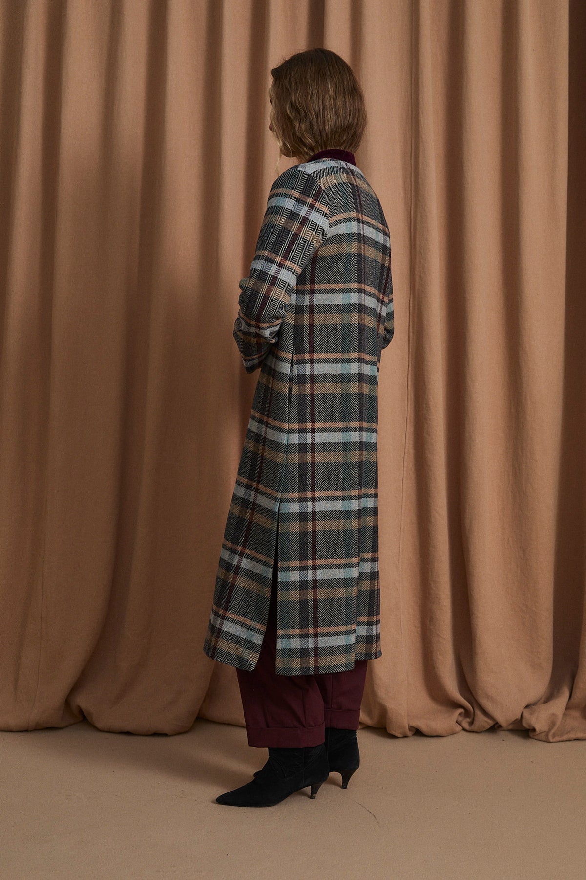 CHINISKI COTSWOLDS BLUE COAT