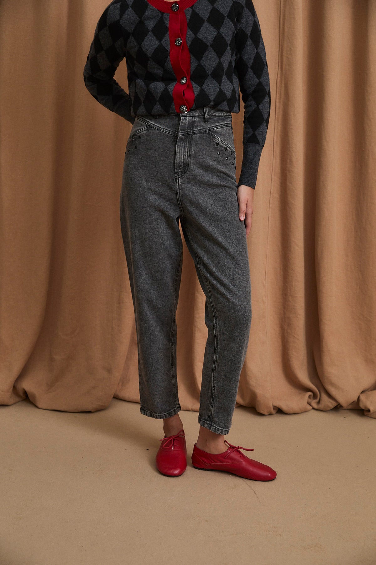 JEANS LUCCI STUD BLEACH GREY