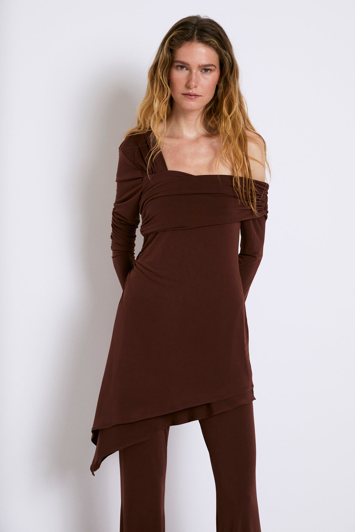 TOTAL LOOK COSIMA PUNTO MARRÓN