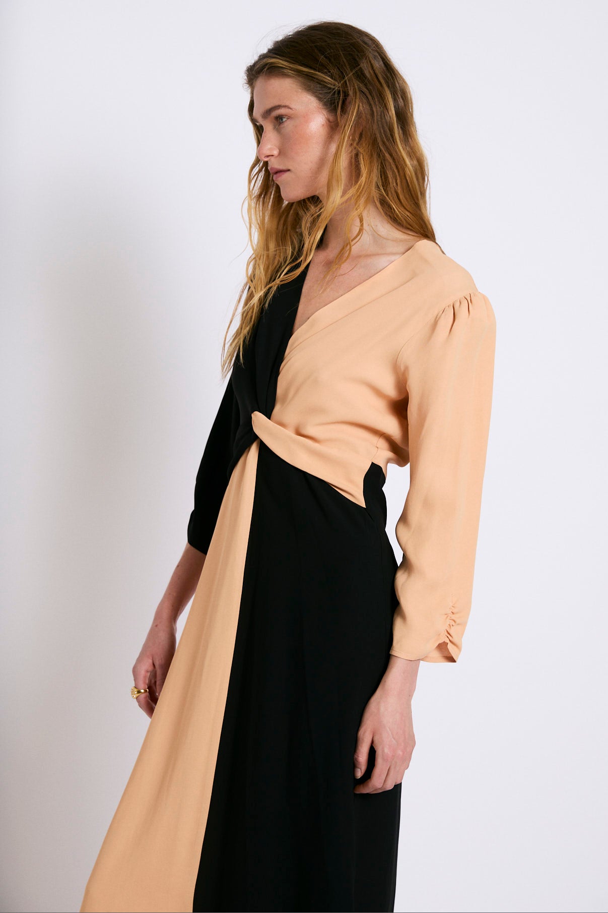 VESTIDO DAMA CRESPÓN NEGRO