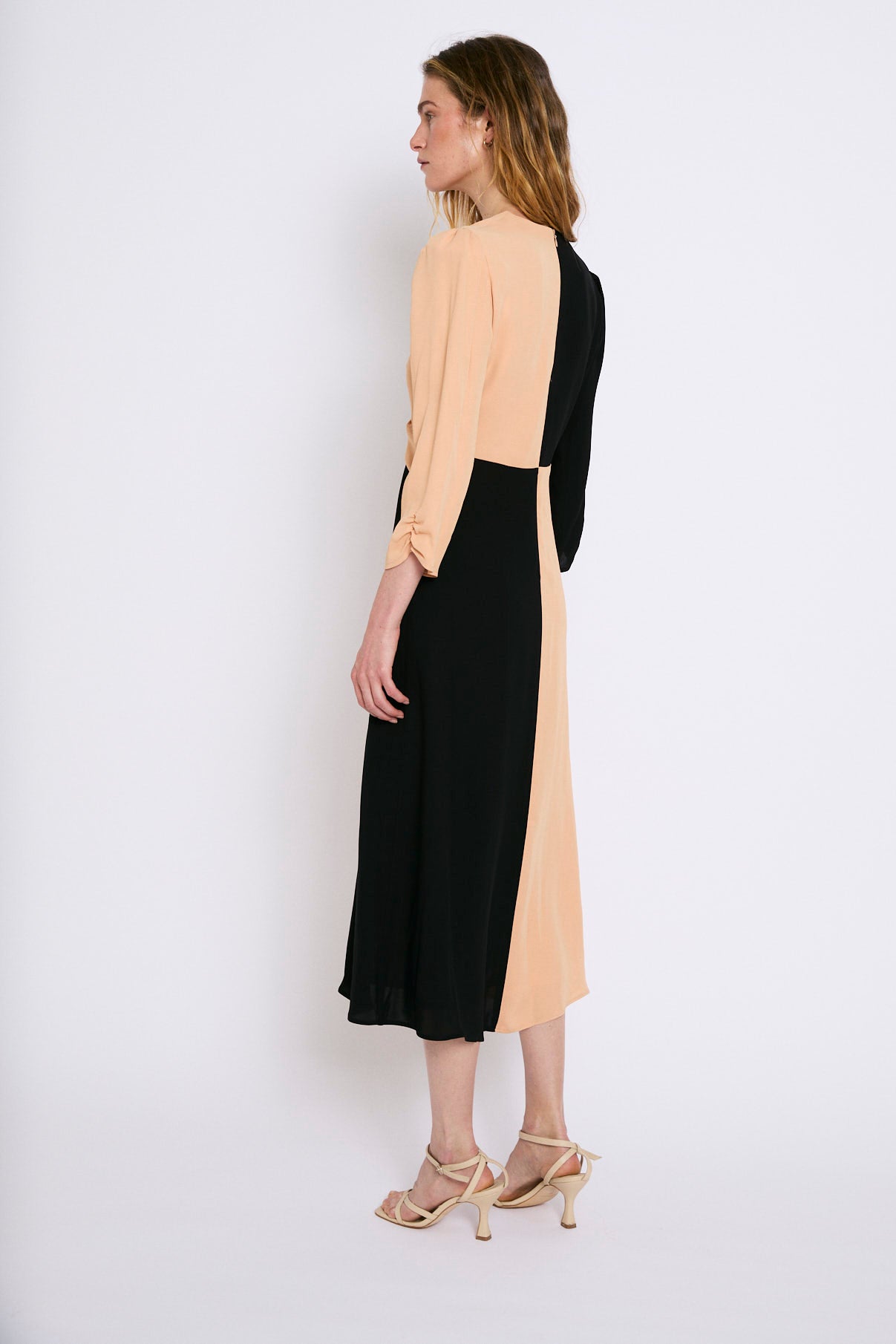 VESTIDO DAMA CRESPÓN NEGRO