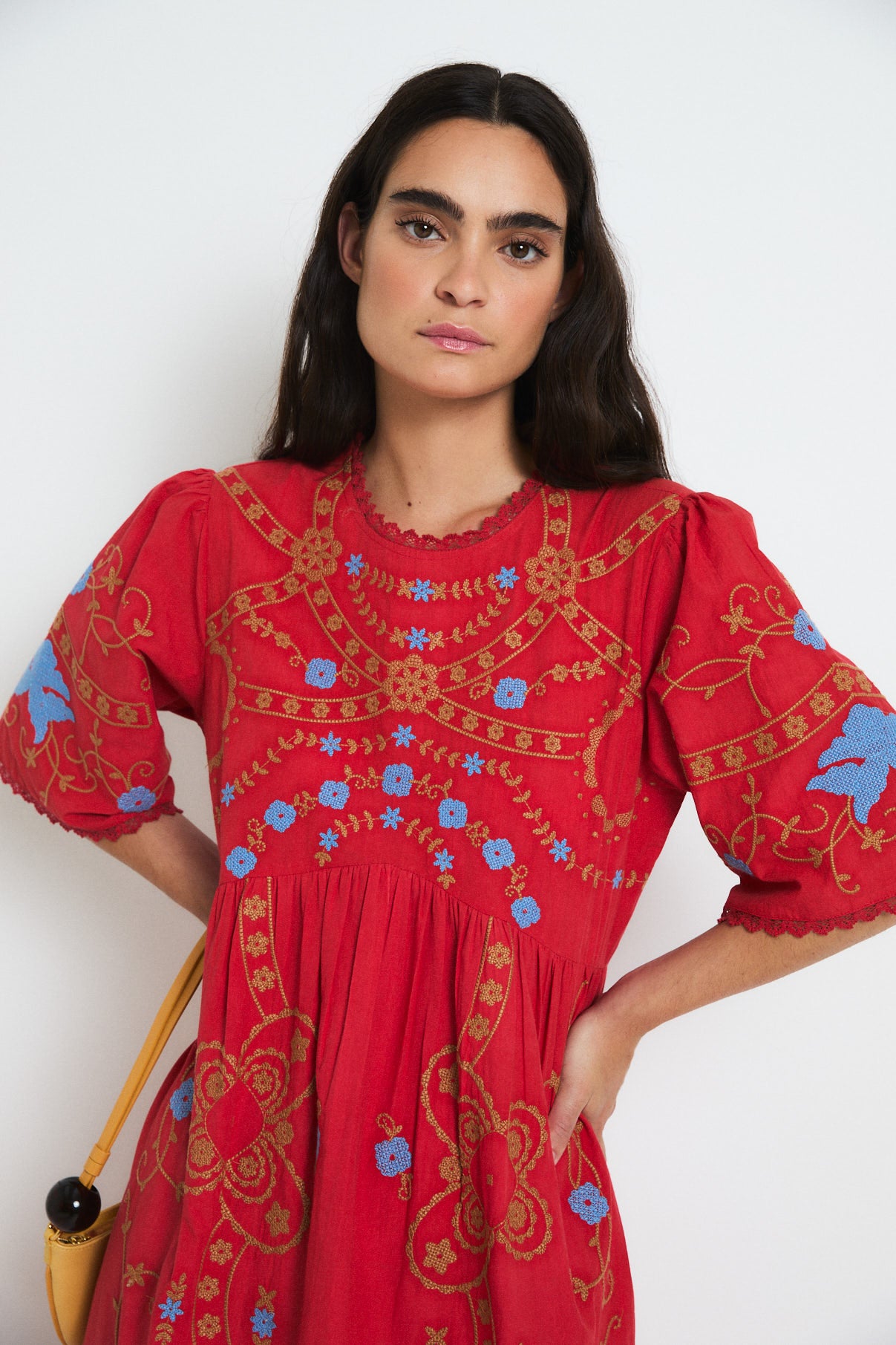 VESTIDO AMAPOLA EMBROIDERY ROJO
