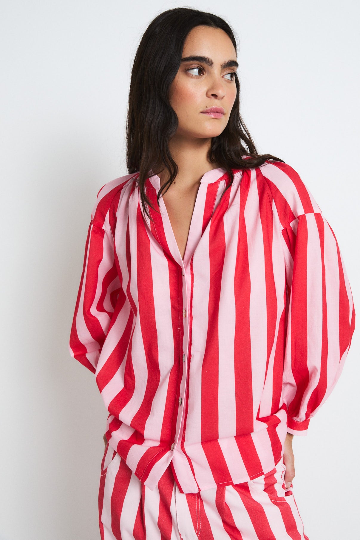 BLUSA VENICE BARRAS ROJO