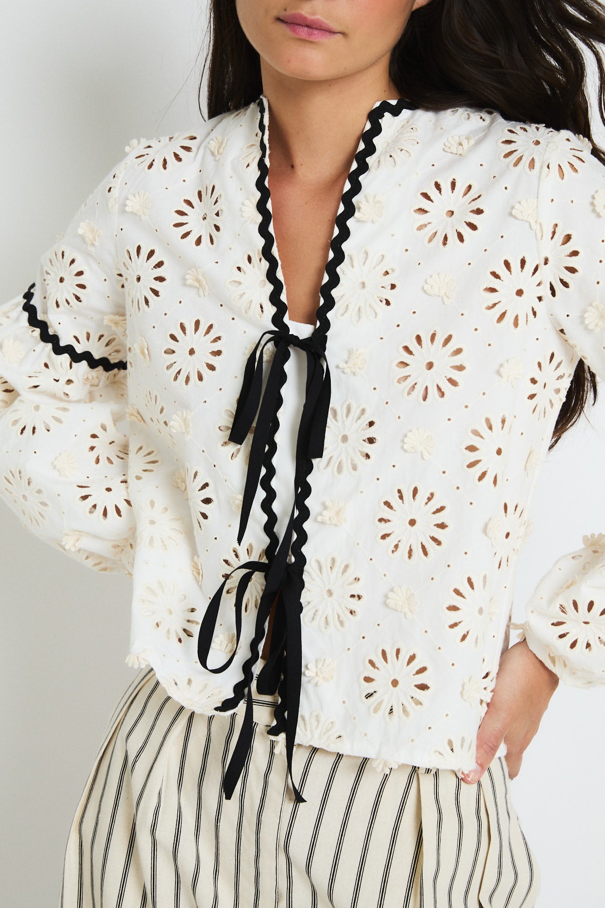 BLUSA CRISTINA TROQUELADO CRUDO