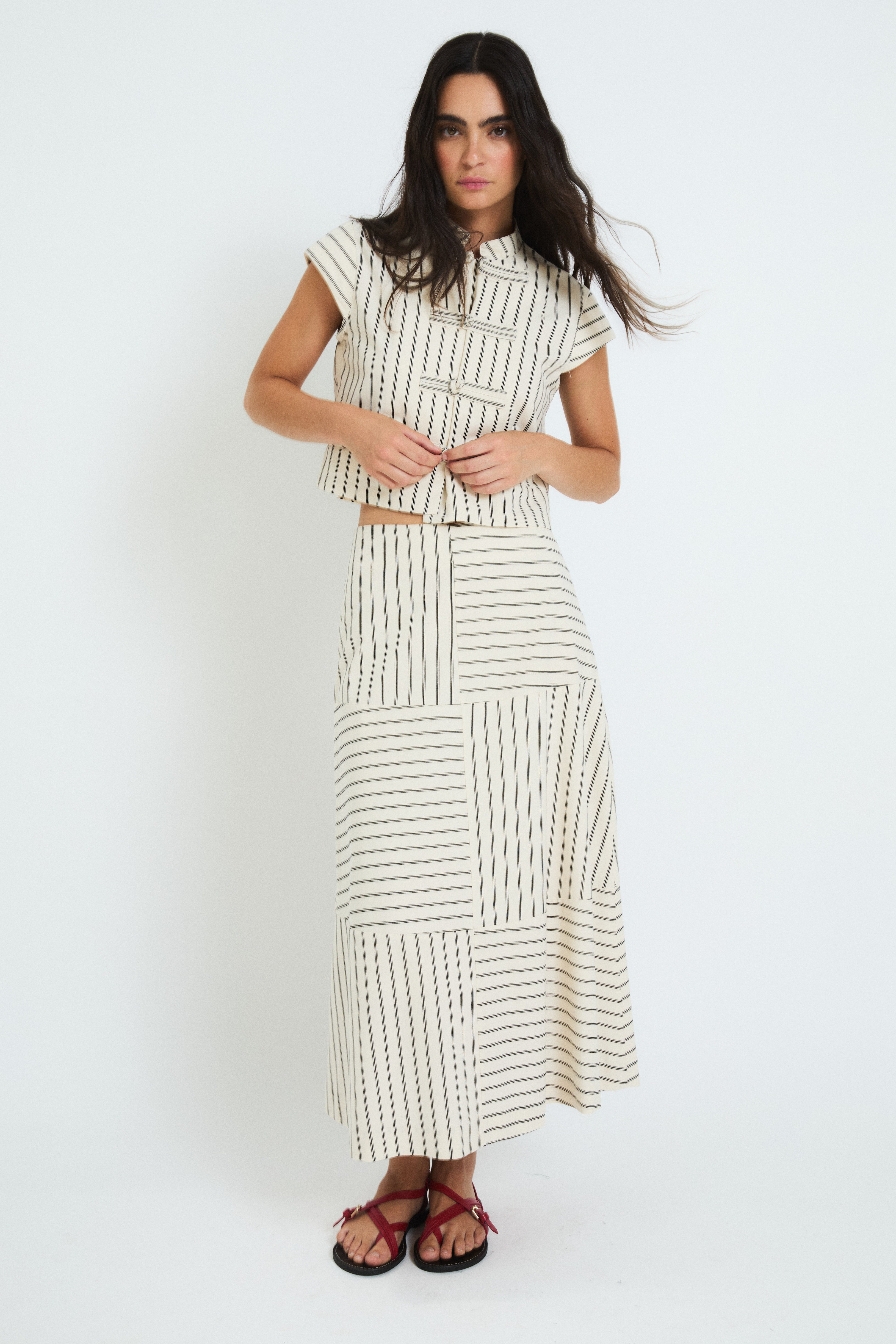 TOTAL LOOK DAMERO RAYA NEGRO