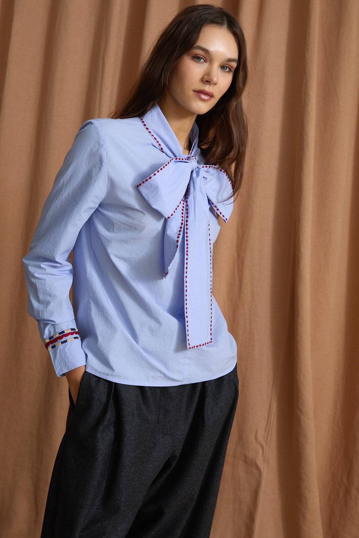 BLUSA LUCIANA POPELIN AZUL