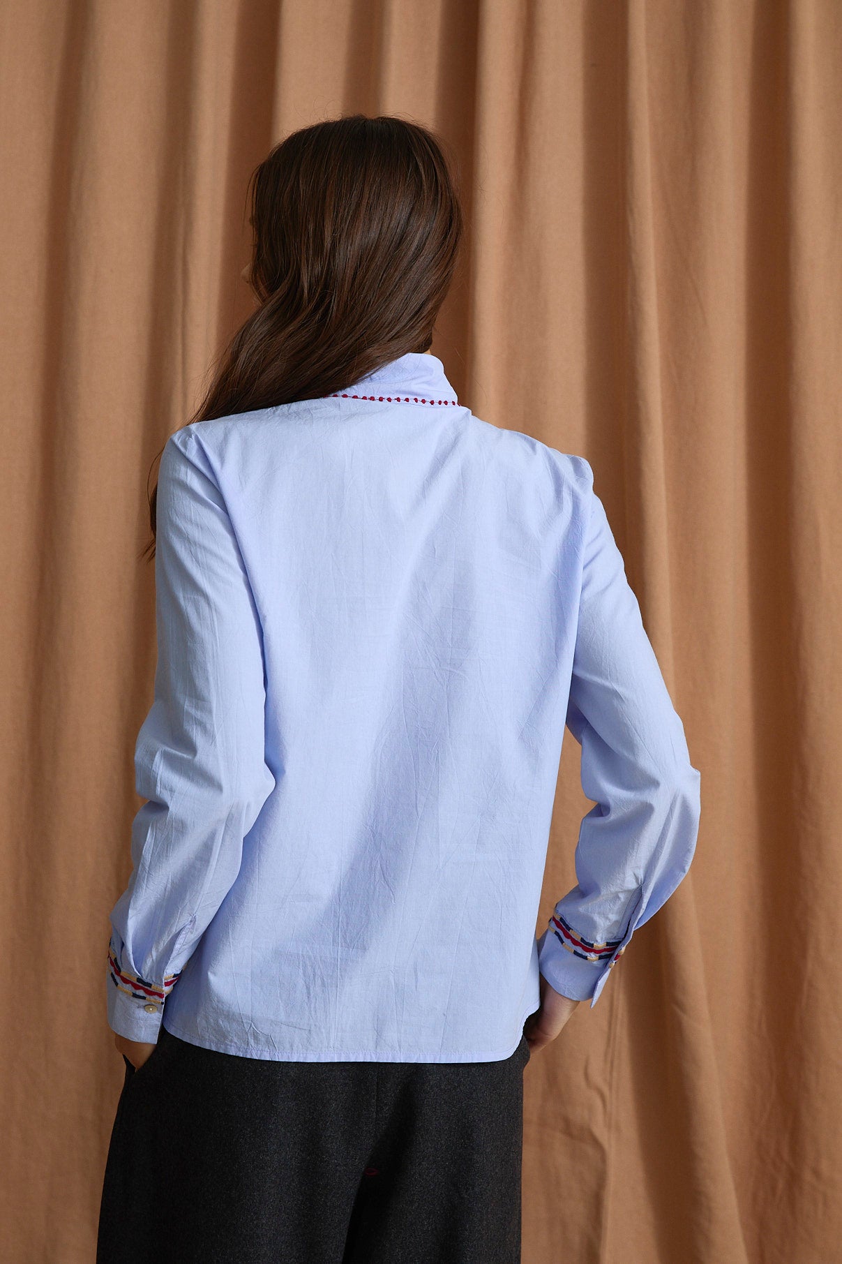 BLUSA LUCIANA POPELIN AZUL