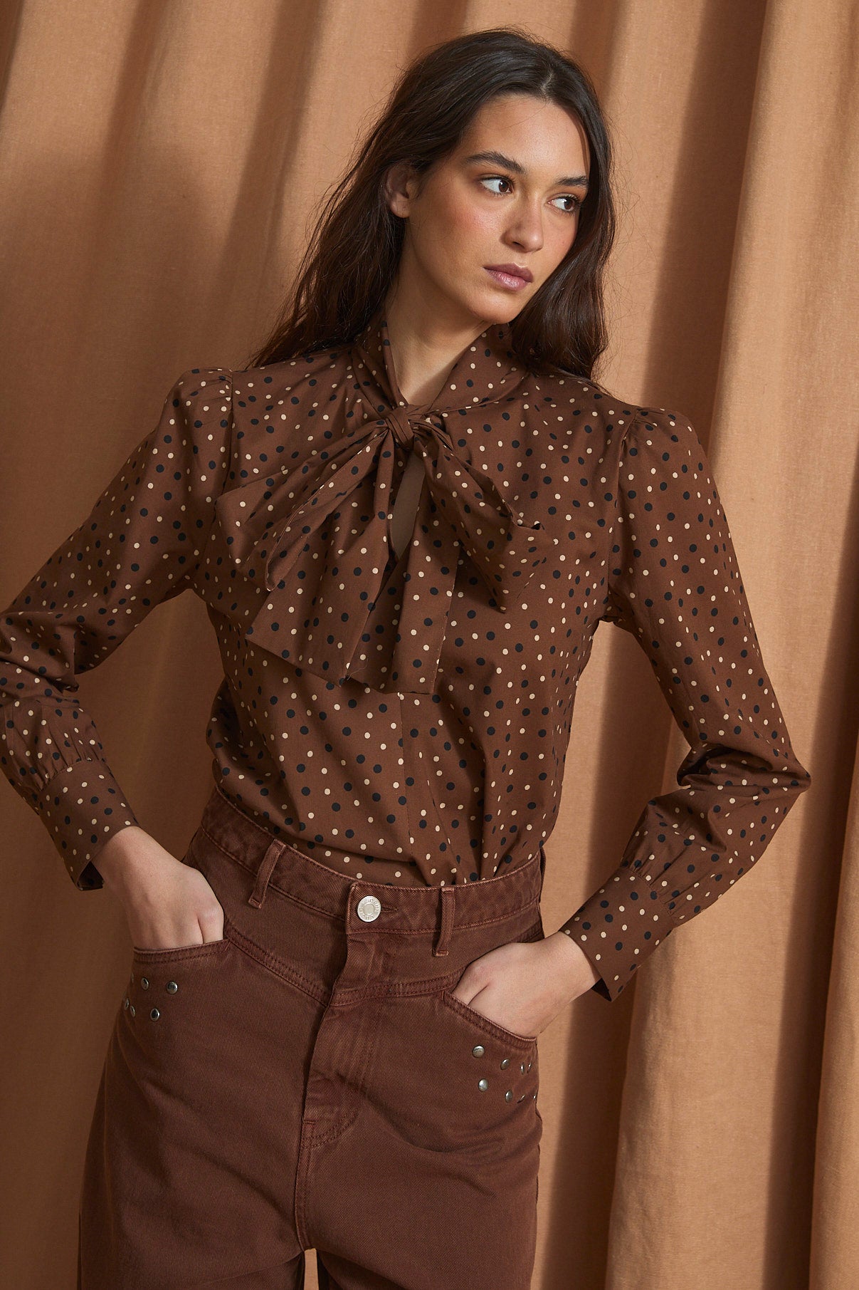 LAZO LUNAR BROWN BLOUSE