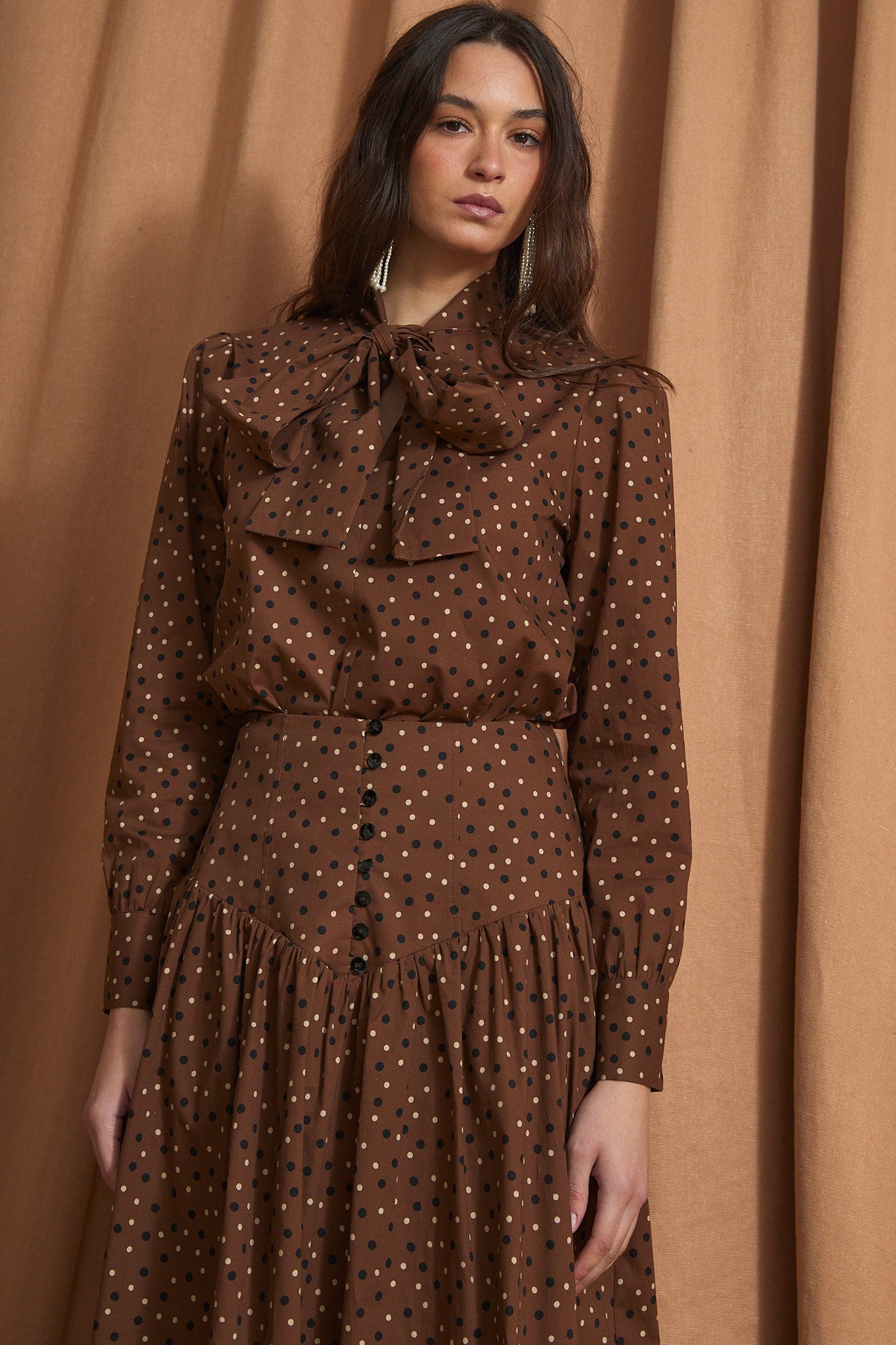 LAZO LUNAR BROWN BLOUSE