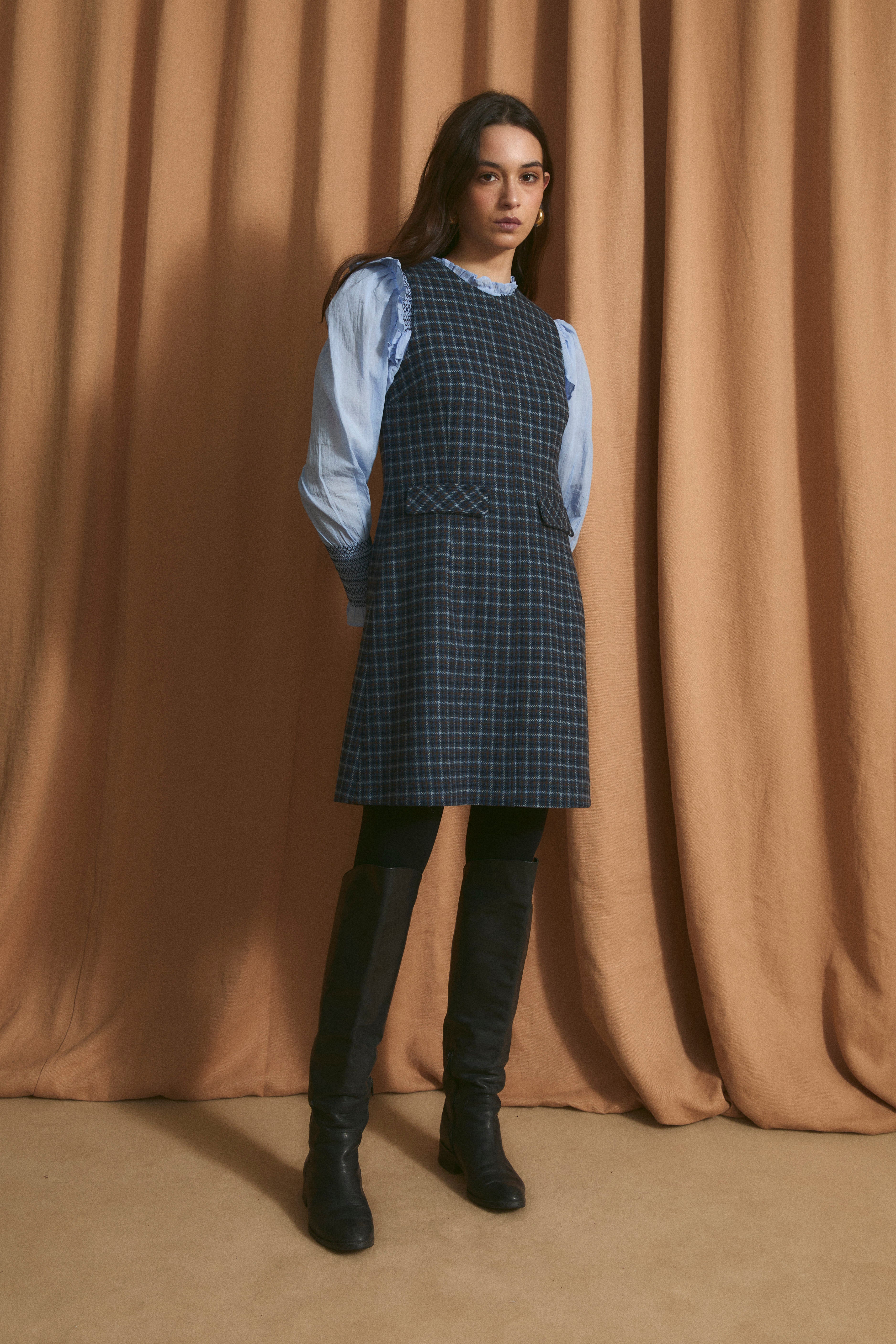 TWIGGY ENGLAND BLUE DRESS