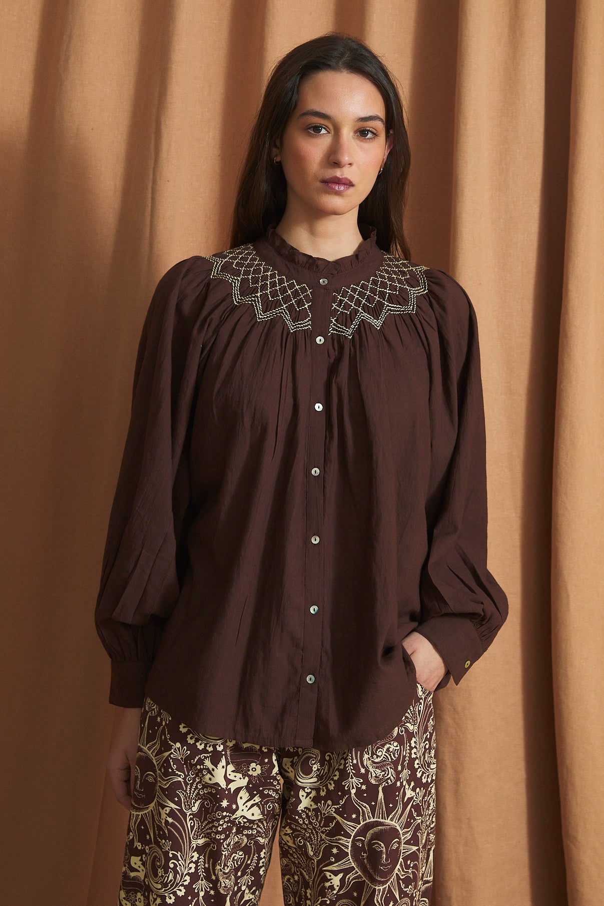 TULIP TWILL BROWN BLOUSE