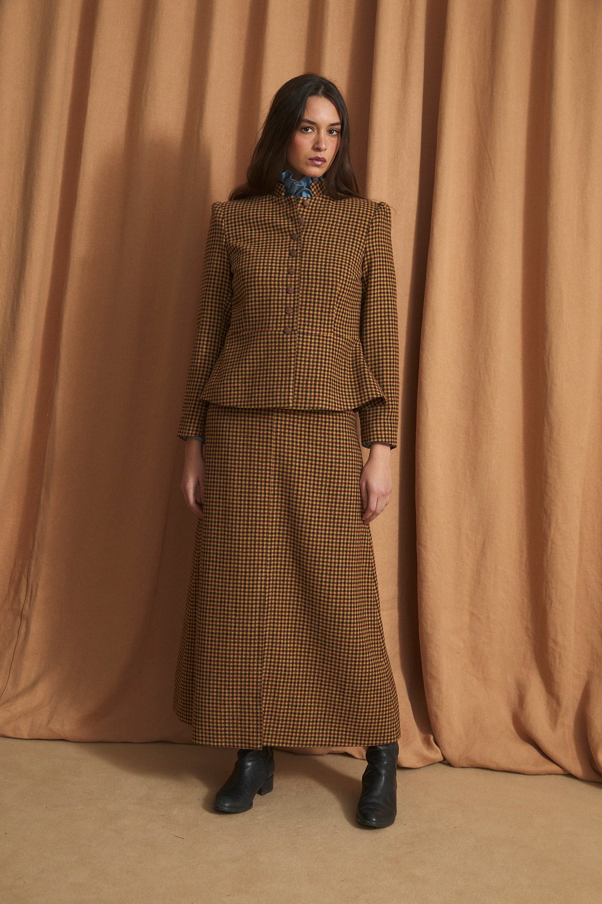 TOTAL LOOK HARVARD HARRIS CAMEL