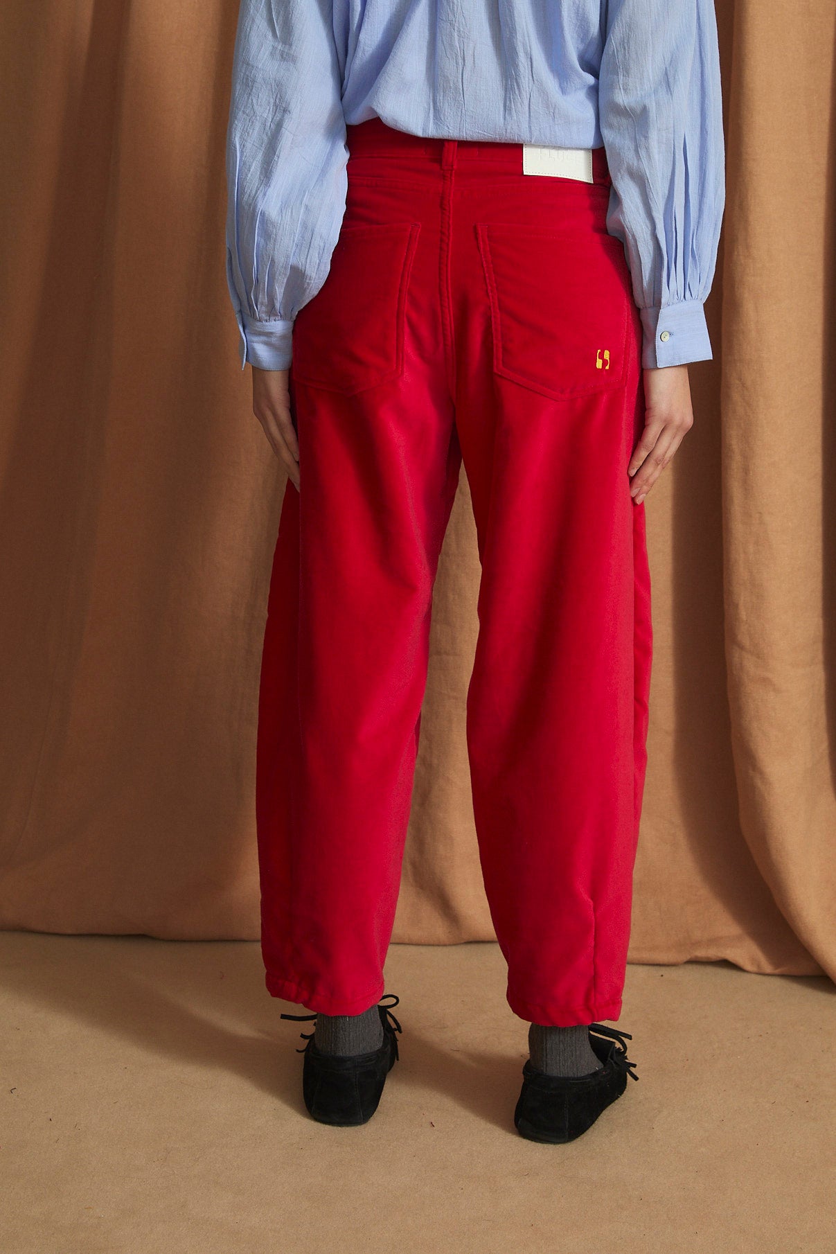 PANTALON BOYFRIEND VELVET ROJO