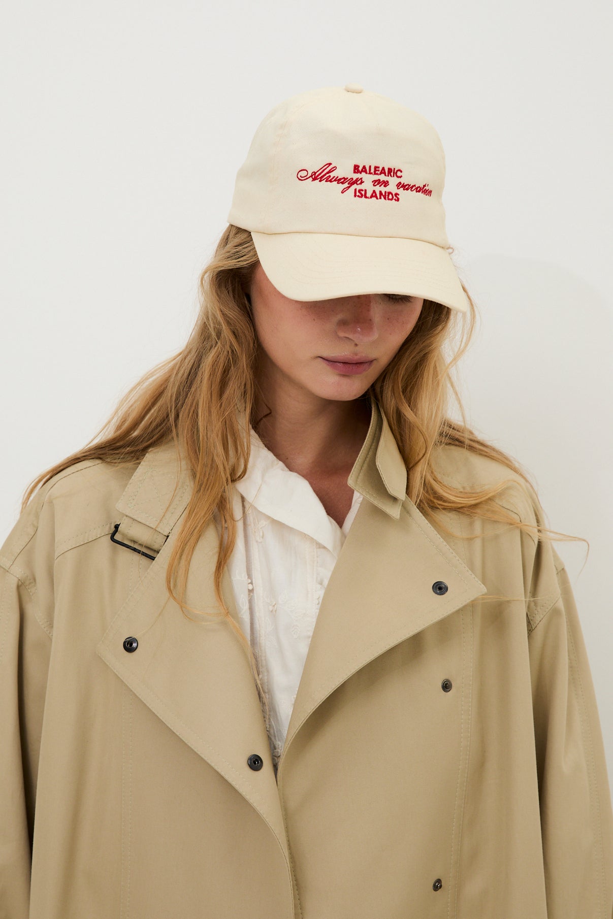 LU BEIGE TRENCH COAT