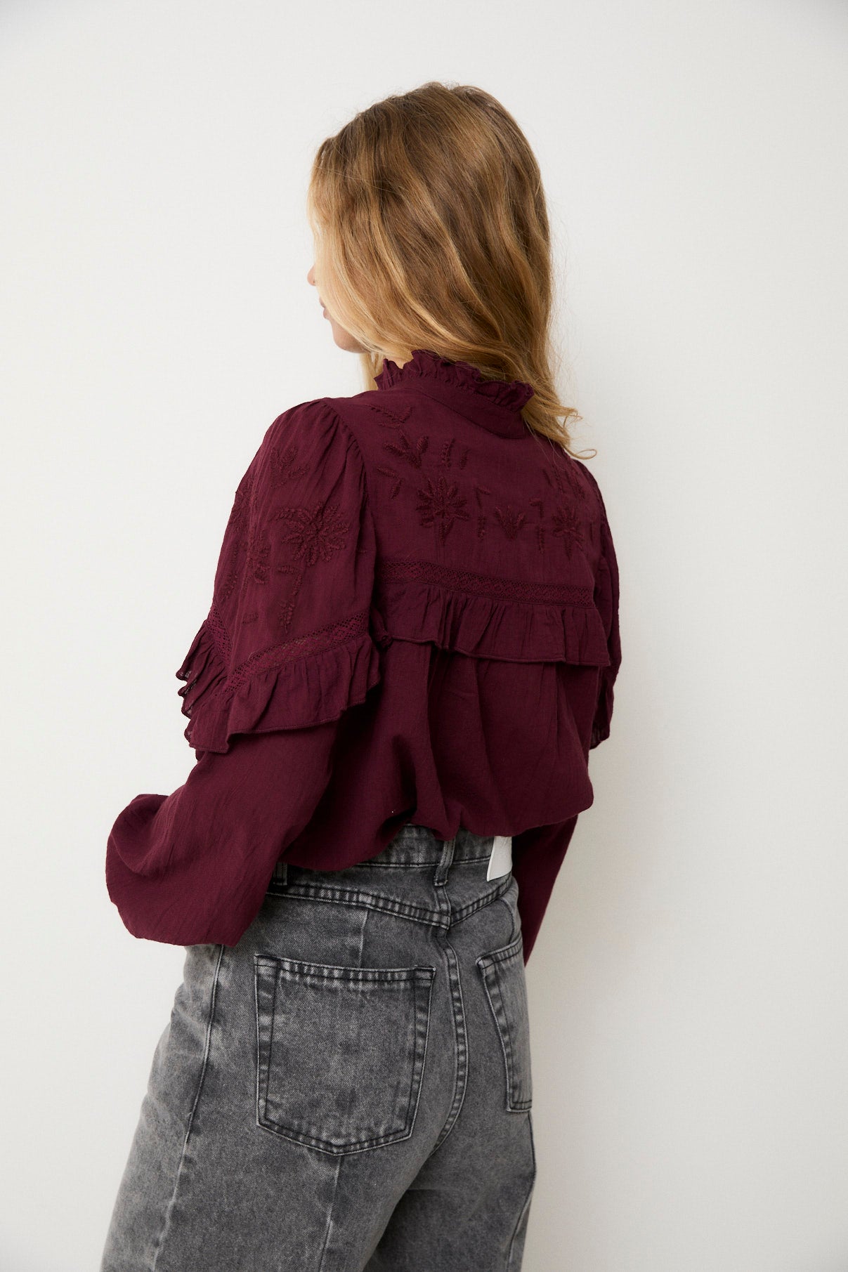 BLUSA TRUJILLO EMBROIDERY BURGUNDY