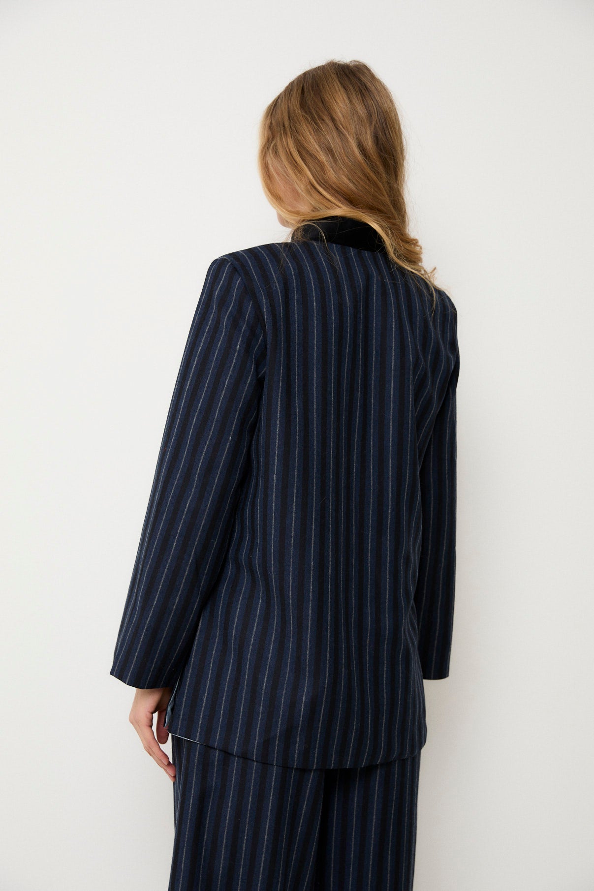 CHAQUETA CHINISKI RAYAS MARINO