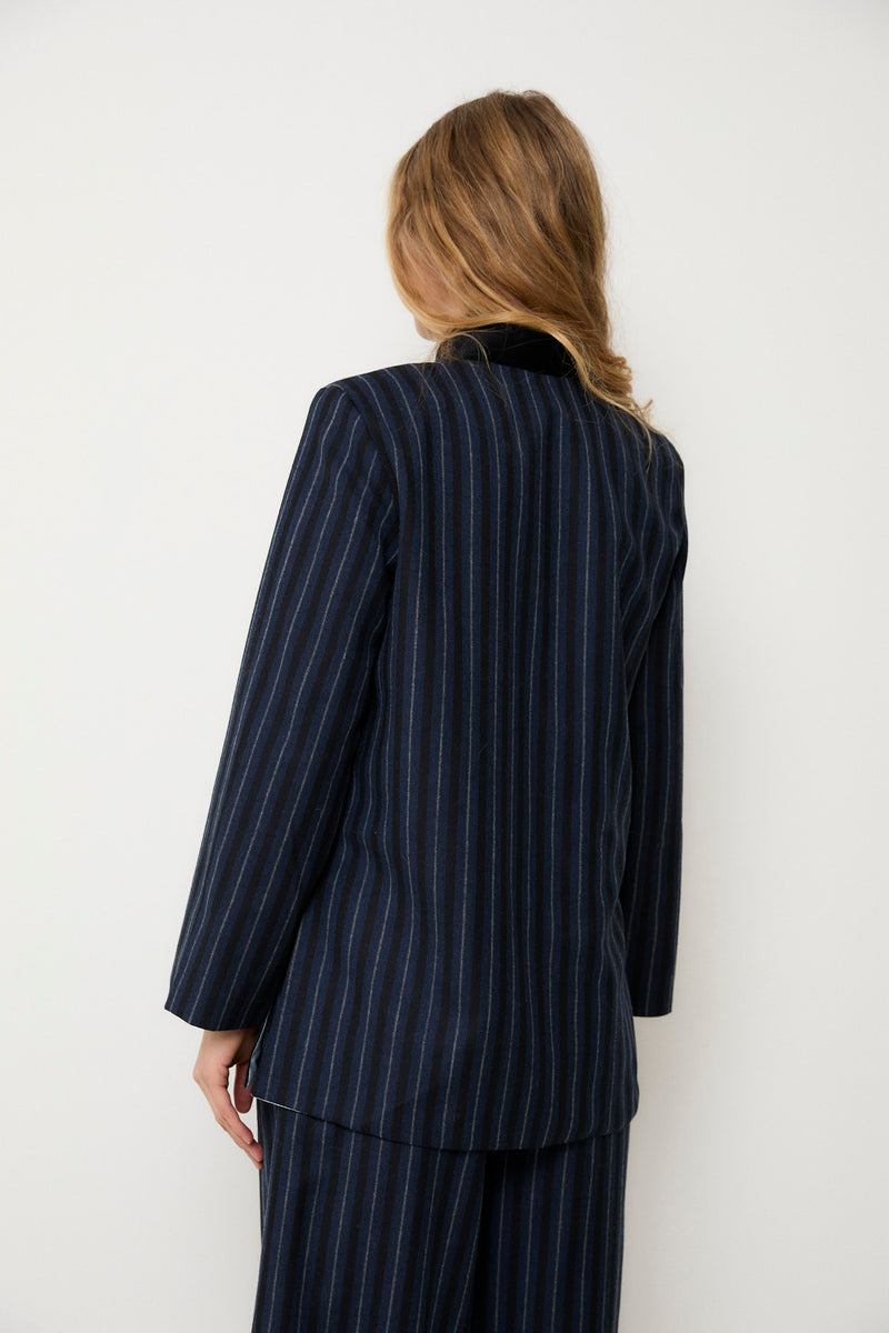 CHAQUETA CHINISKI RAYAS MARINO