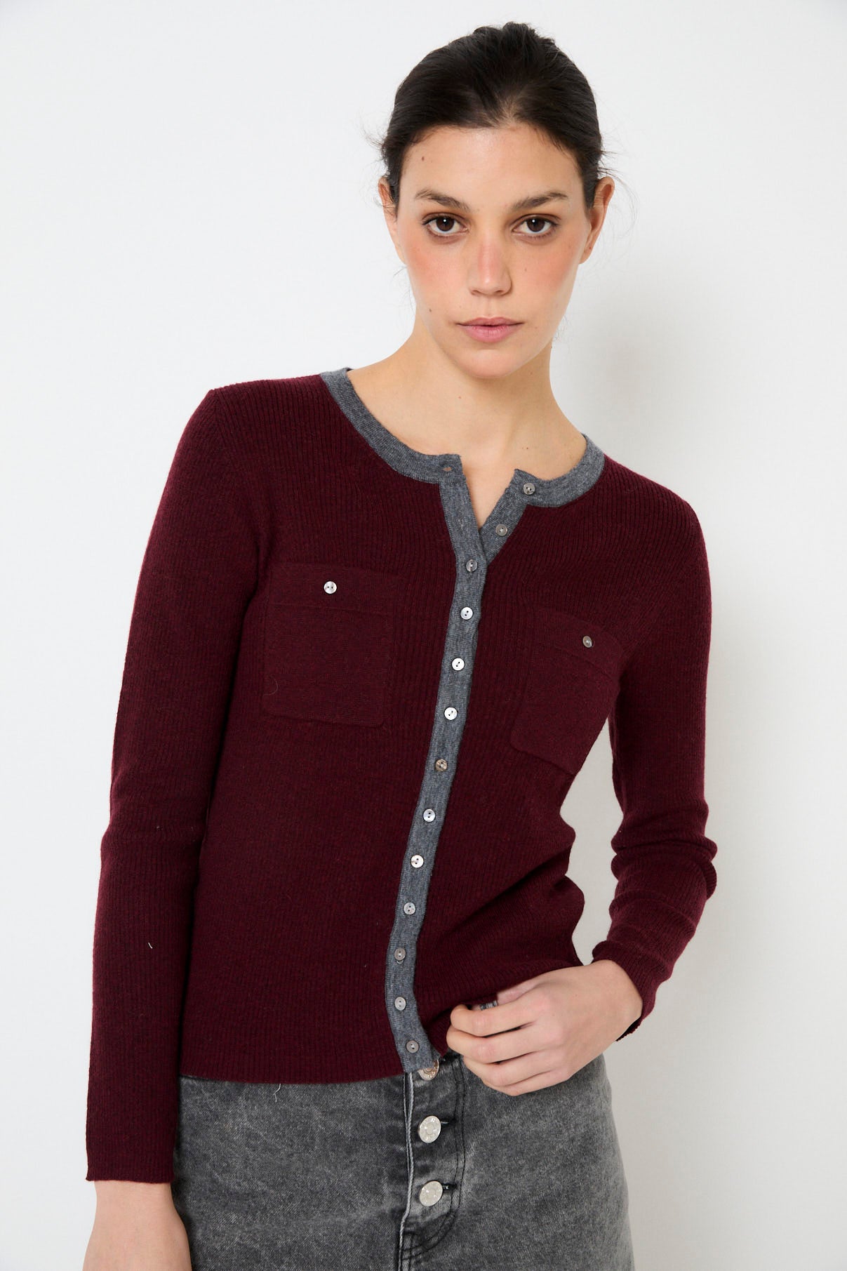 CHAQUETA OITA PUNTO BURGUNDY