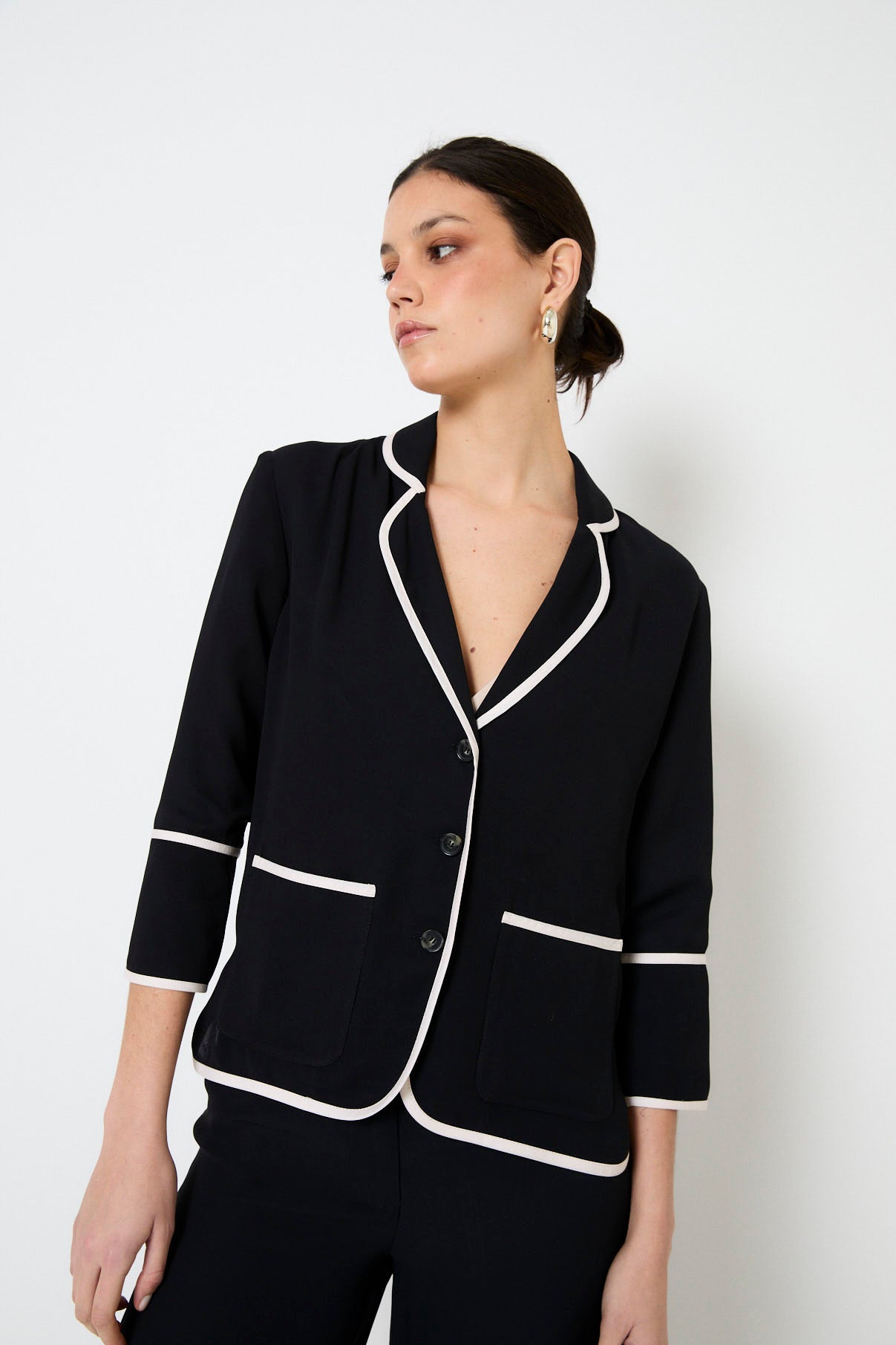 BIES BLACK CRESPON JACKET