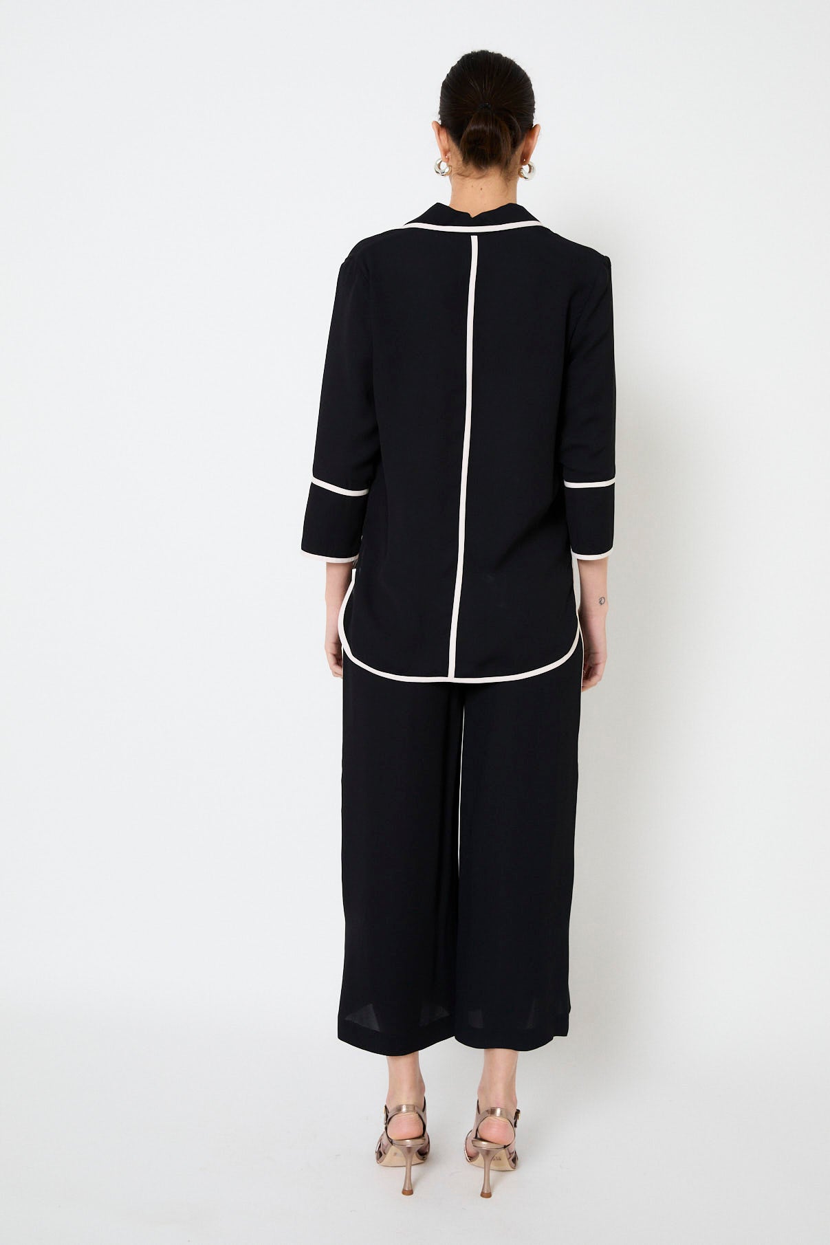 BIES BLACK CRESPON JACKET