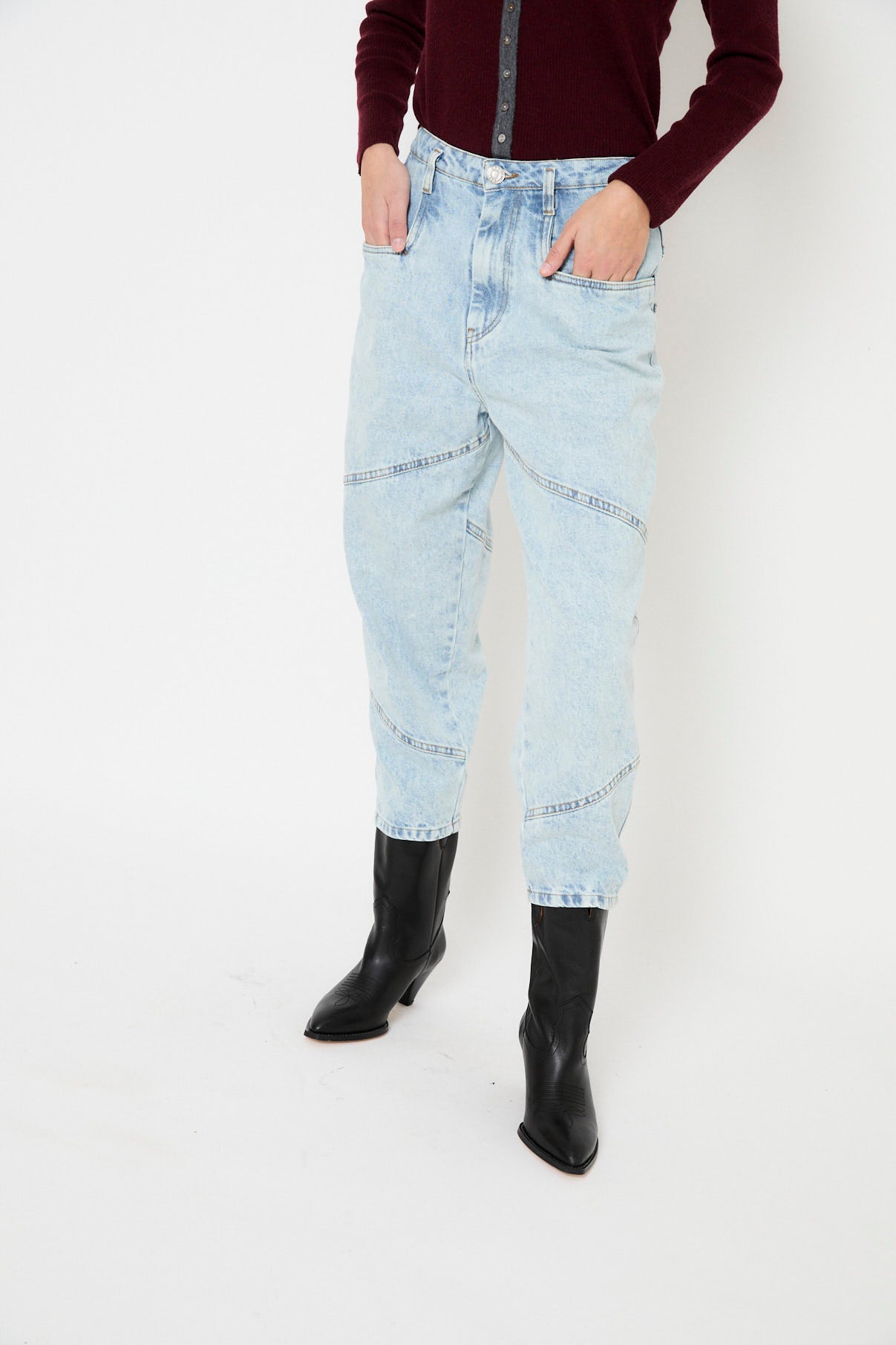JEANS CORTES BLEACH AZUL