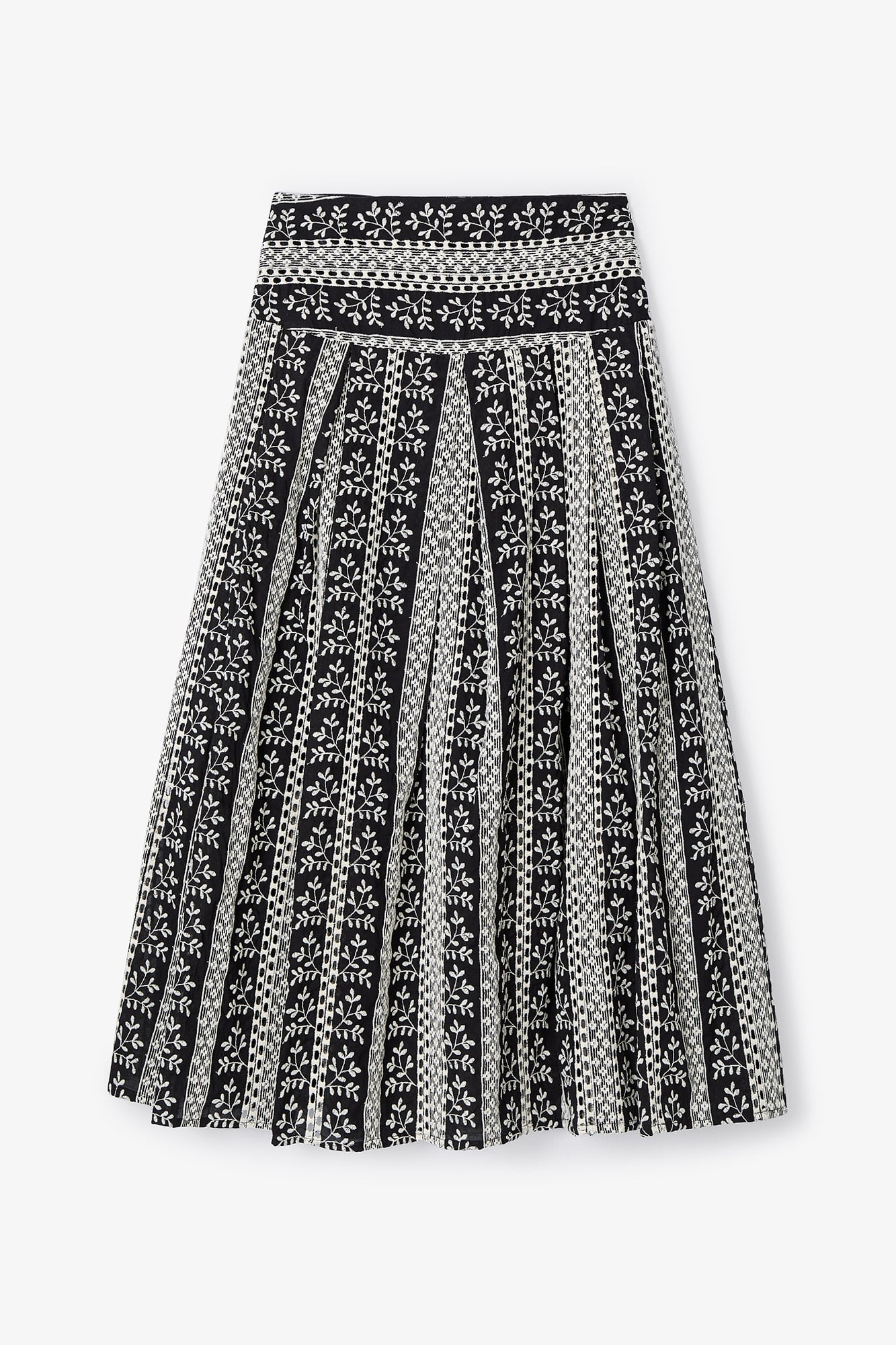 CARMEN CENEFAS BLACK SKIRT