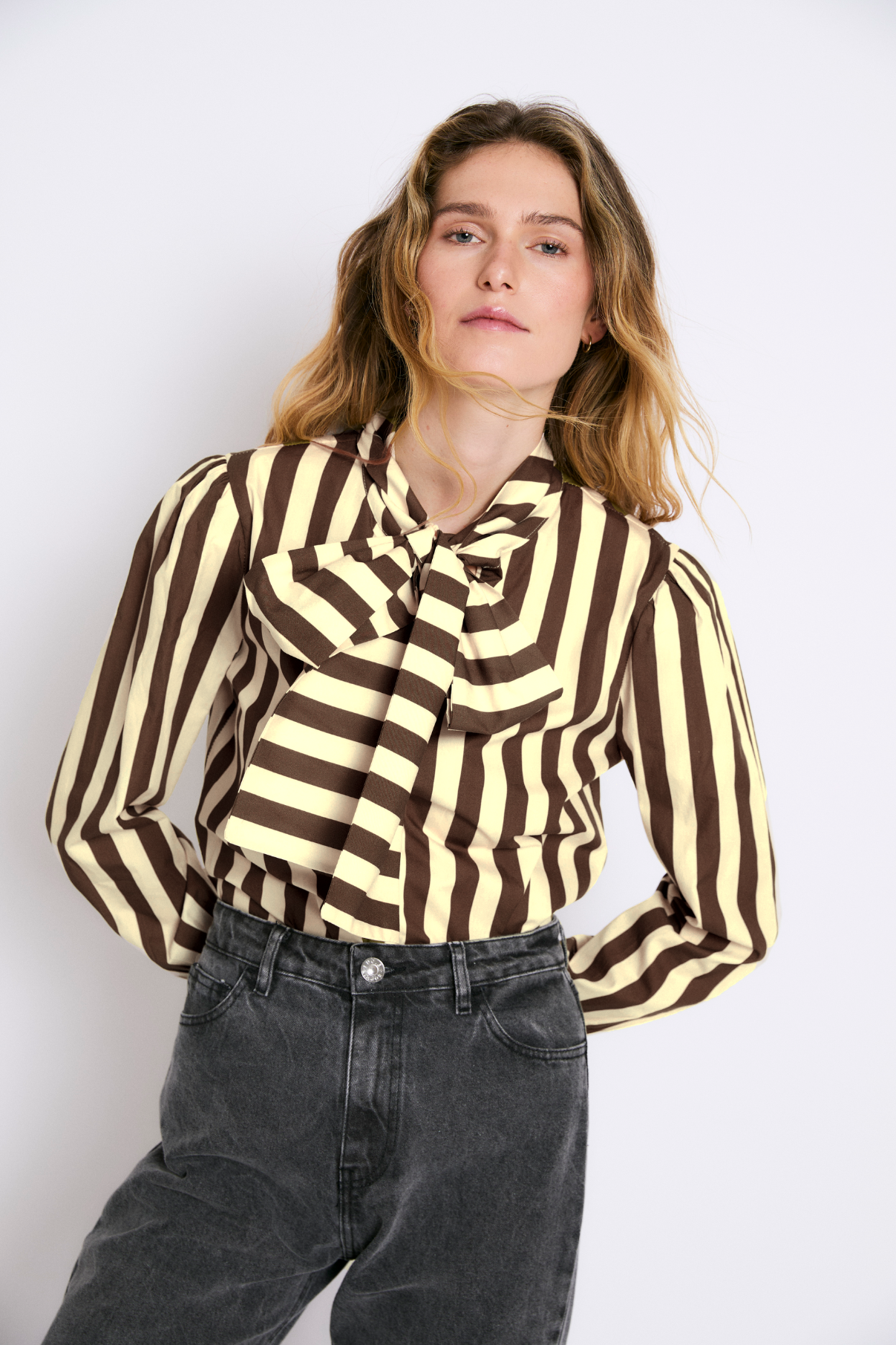 BLUSA LAZO RAYA AMARILLO