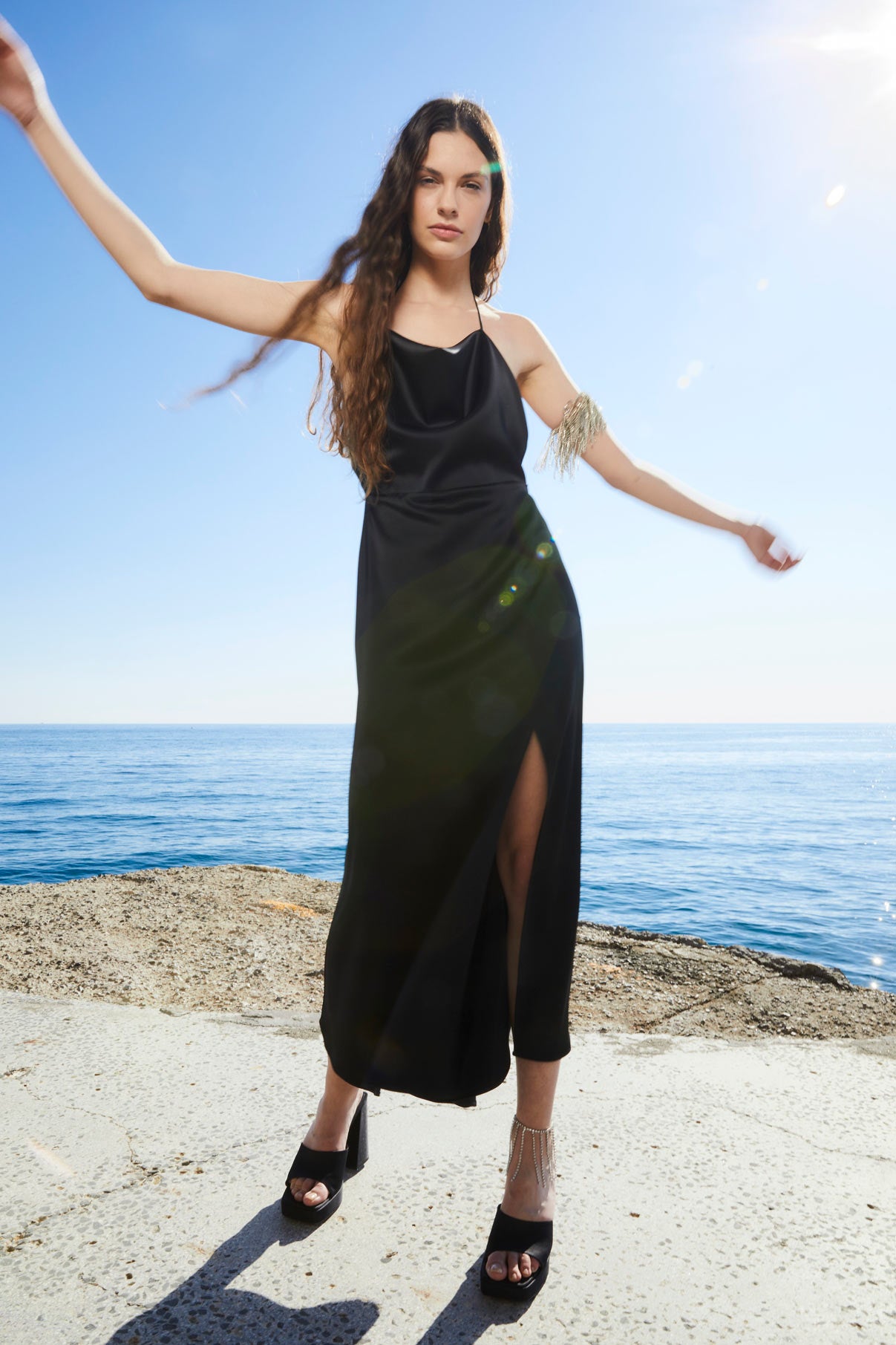 ROBE EN SATIN NOIR ALICIA